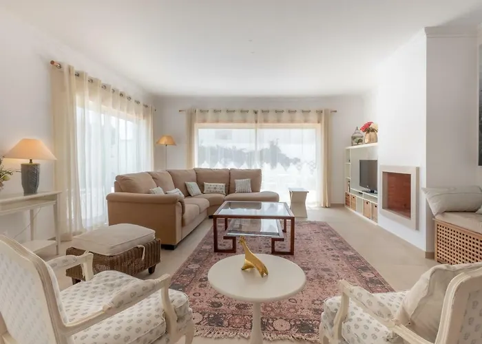 Casa de Férias Magnifica Moradia V4